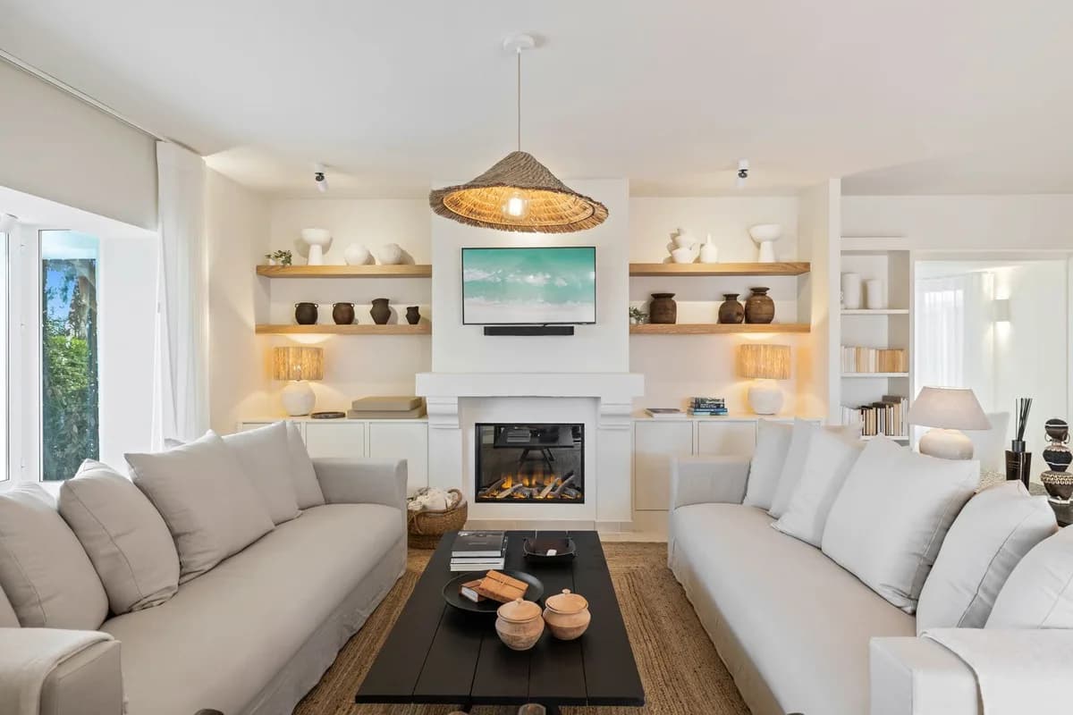 3 Bedroom Detached Villa for Sale in Hacienda Las Chapas, Málaga - Image 9