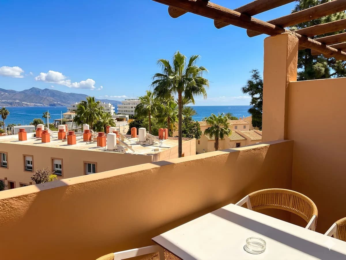 2 Bedroom Duplex for Sale in Mijas Costa, Málaga - Image 2