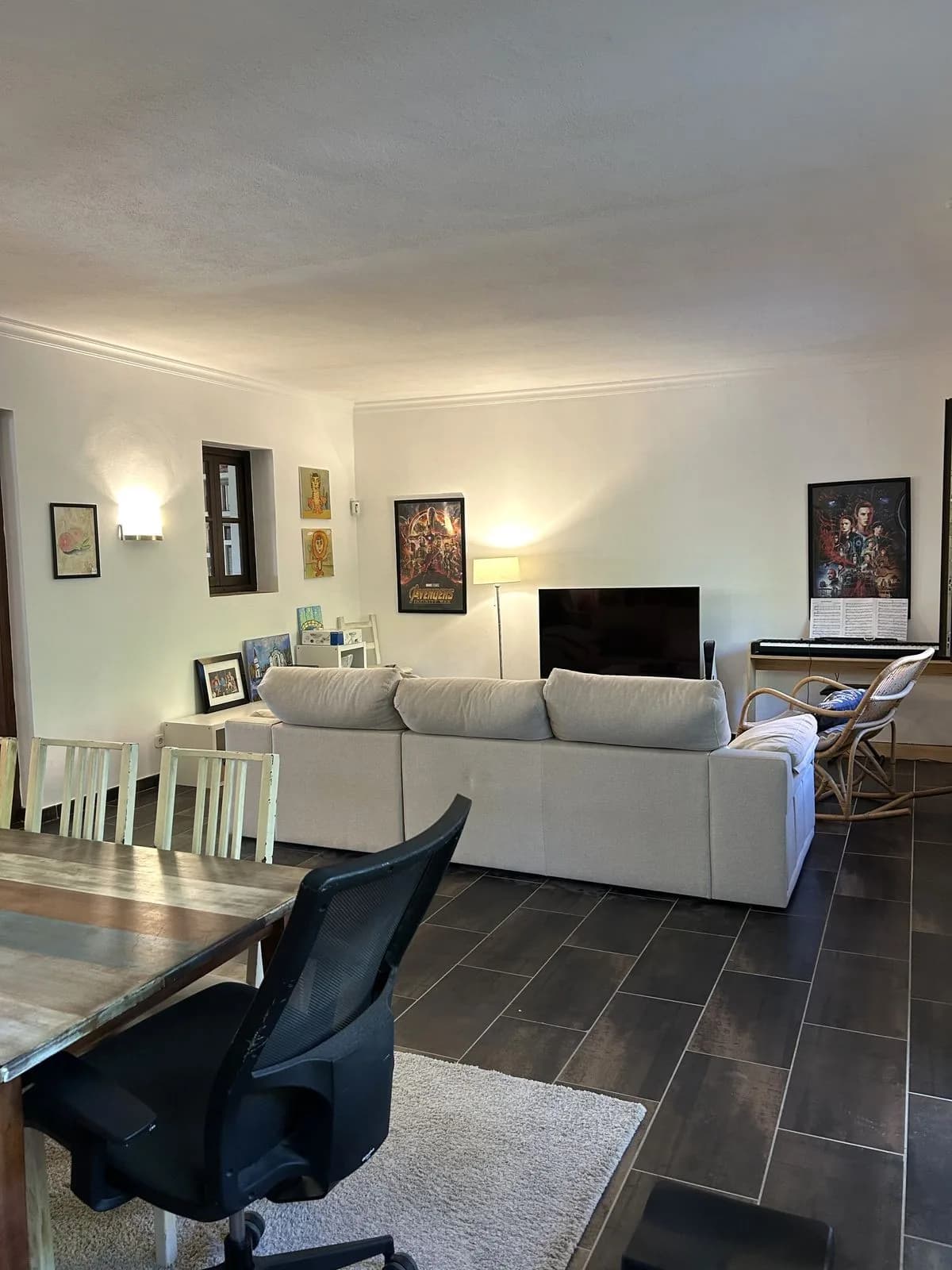 4 Bedroom Detached Villa for Sale in New Golden Mile, Málaga - Image 8