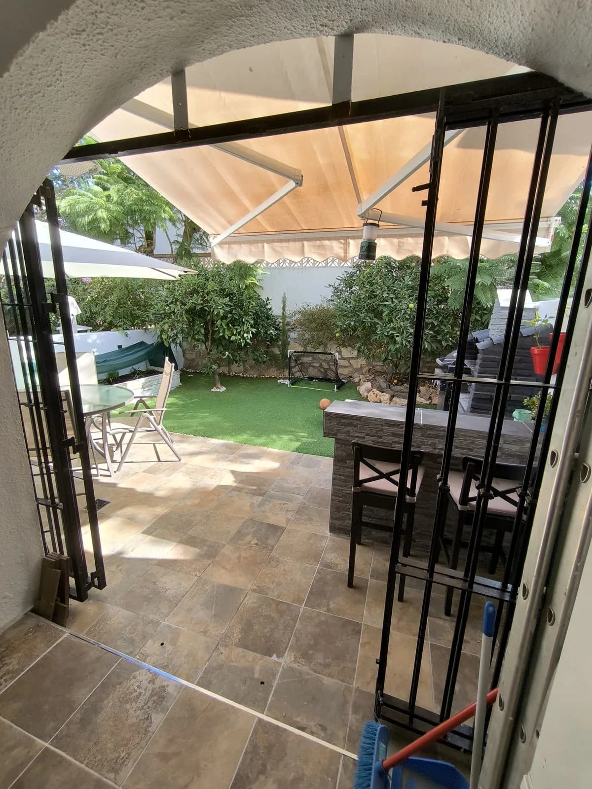 3 Bedroom Semi-Detached House for Sale in Cerros del Aguila, Málaga - Image 3