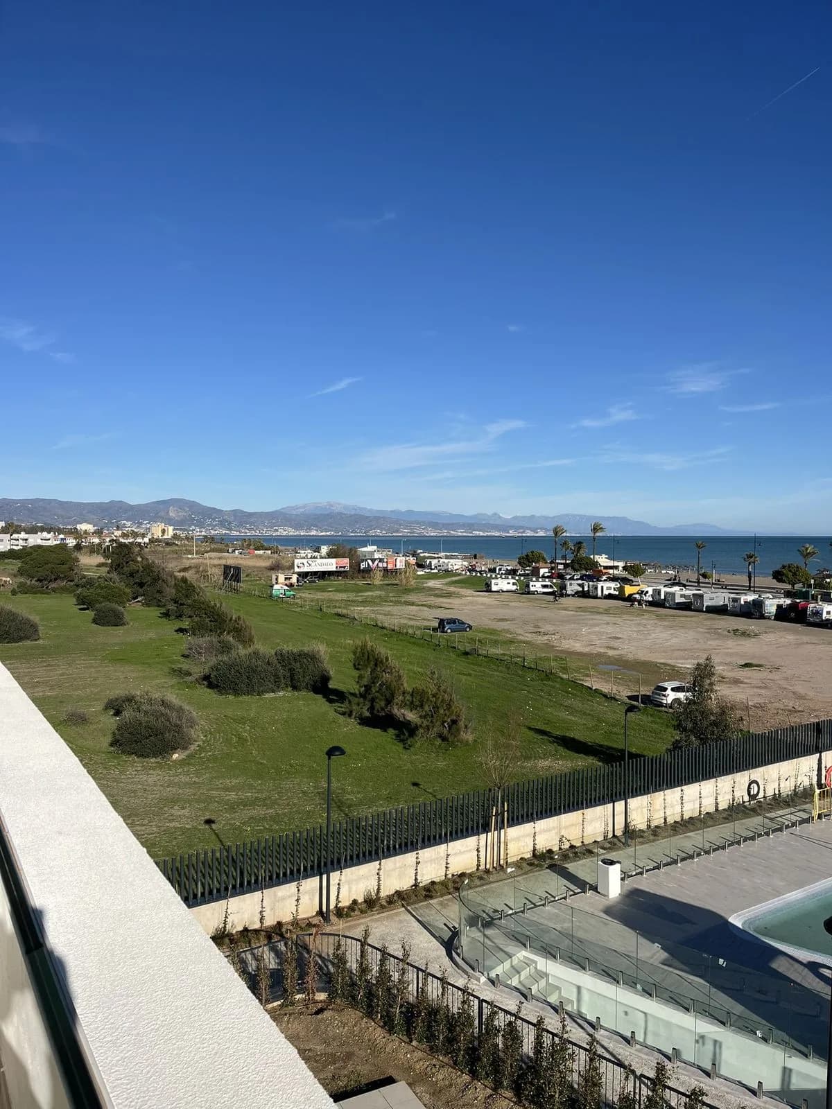 3 Bedroom Middle Floor Apartment for Sale in Torremolinos, Málaga - Image 8