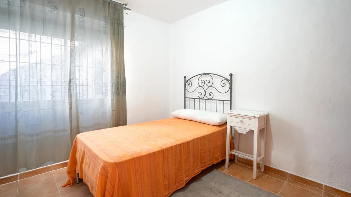 2 Bedroom Finca - Cortijo for Sale in Marbella, Málaga - Image 5