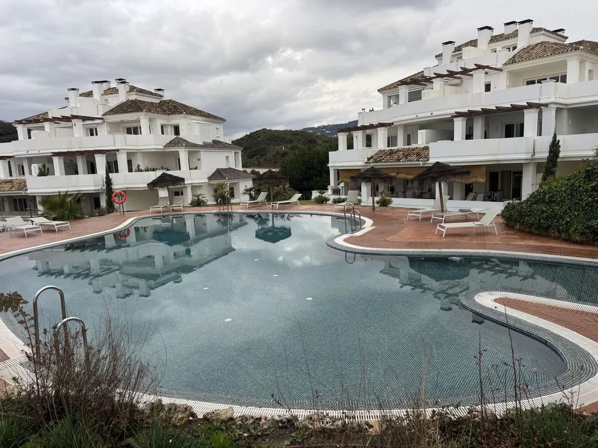 2 Bedroom Ground Floor Apartment for Sale in Aloha, Málaga - Image 6