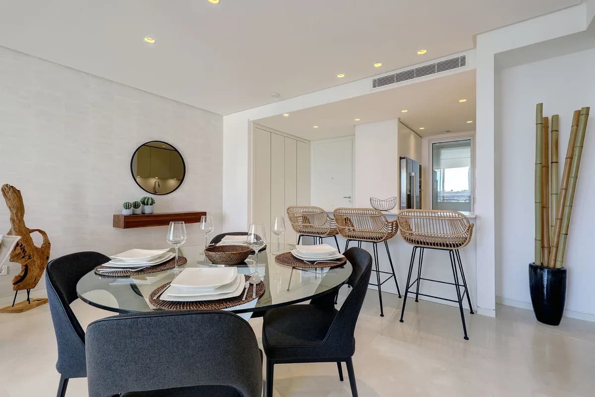 2 Bedroom Ground Floor Apartment for Sale in Ojén, Málaga - Image 9