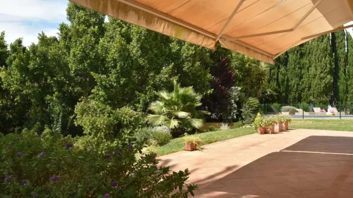 4 Bedroom Detached Villa for Sale in San Roque, Cádiz - Image 4