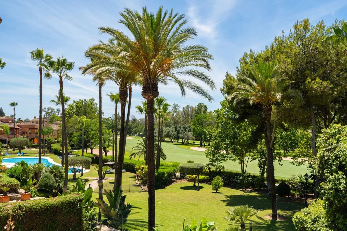 3 Bedroom Townhouse for Sale in Guadalmina Baja, Málaga
