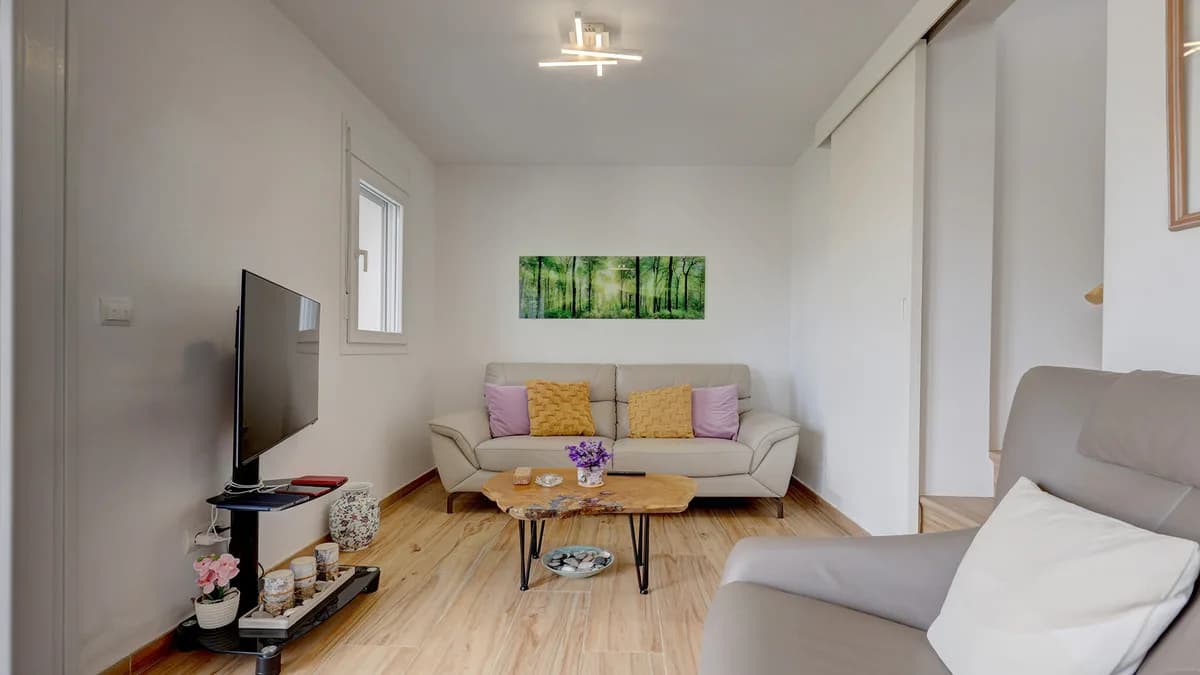 2 Bedroom Semi-Detached House for Sale in Manilva, Málaga - Image 7