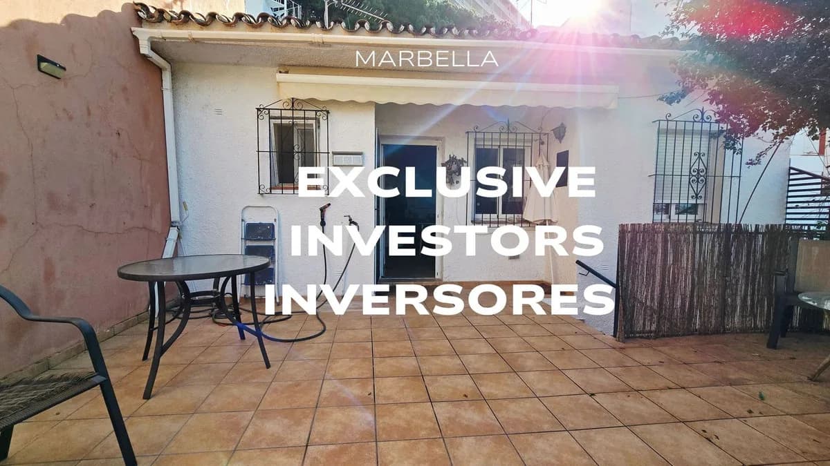 1 Bedroom Townhouse for Sale in Nueva Andalucía, Málaga
