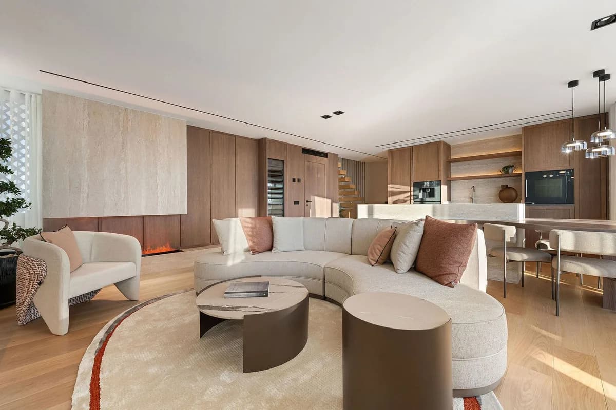 3 Bedroom Penthouse Duplex for Sale in The Golden Mile, Málaga - Image 4