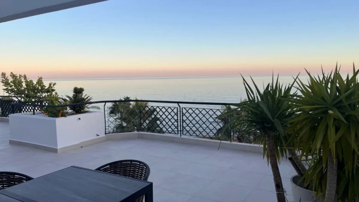 3 Bedroom Penthouse for Sale in Mijas, Málaga - Image 4