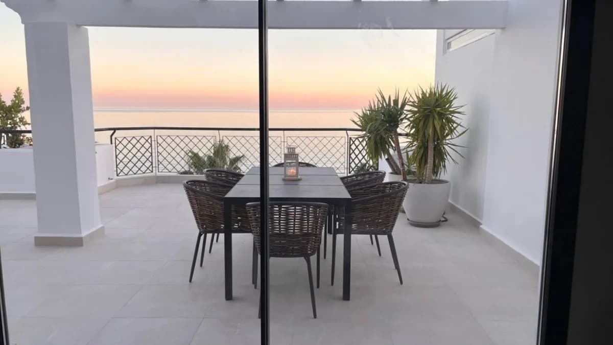 3 Bedroom Penthouse for Sale in Mijas, Málaga - Image 6