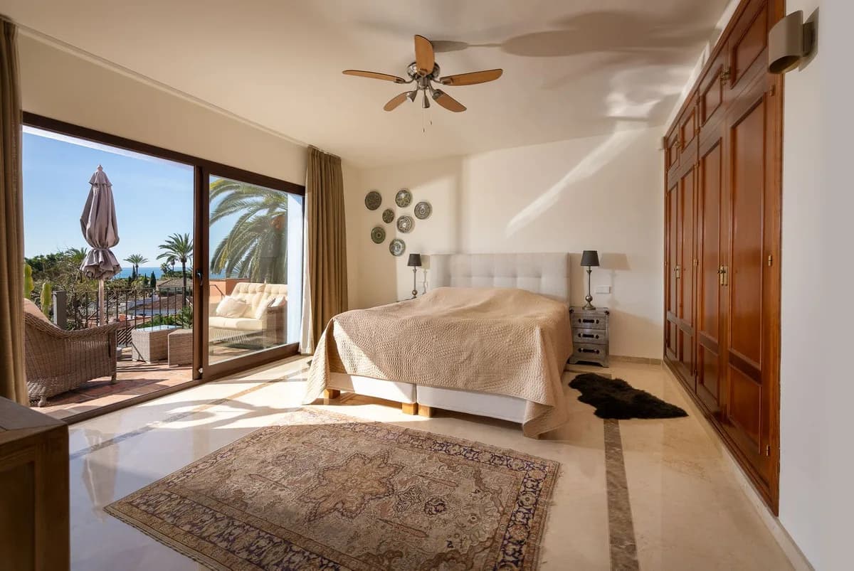 3 Bedroom Detached Villa for Sale in Marbesa, Málaga - Image 7