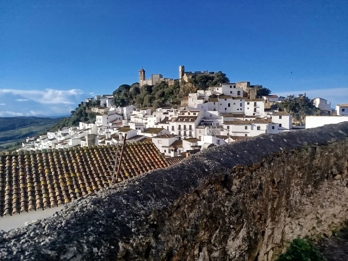 4 Bedroom Detached Villa for Sale in Casares, Málaga