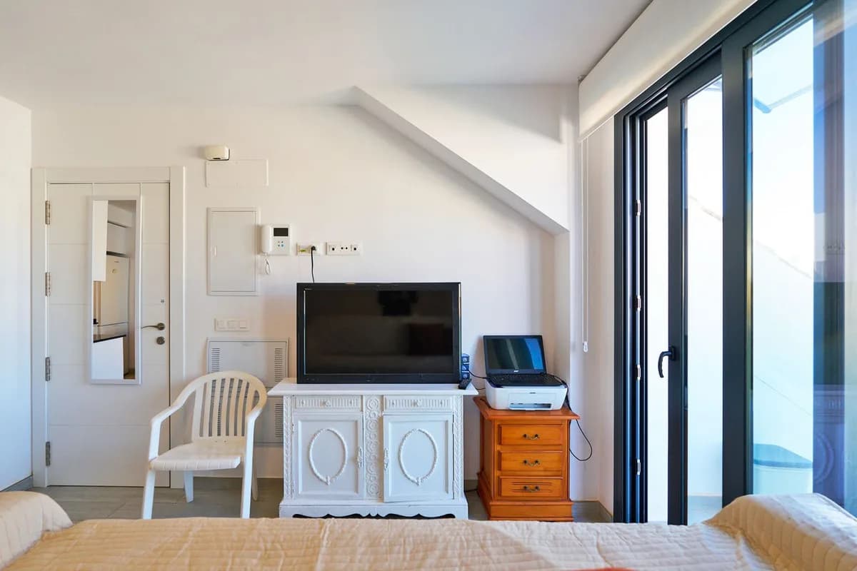 Top Floor Studio for Sale in La Cala de Mijas, Málaga - Image 8