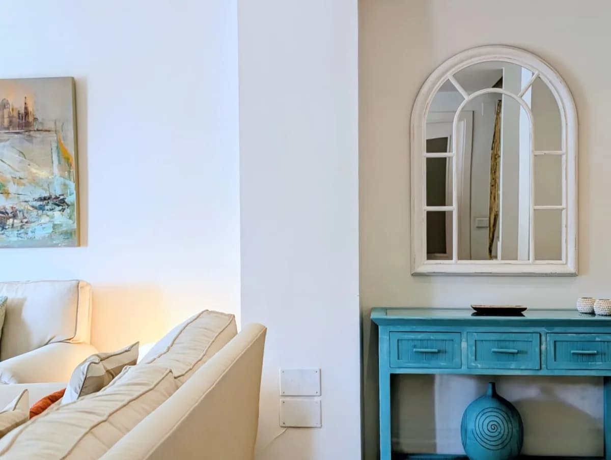 4 Bedroom Penthouse Duplex for Sale in San Pedro de Alcántara, Málaga - Image 2