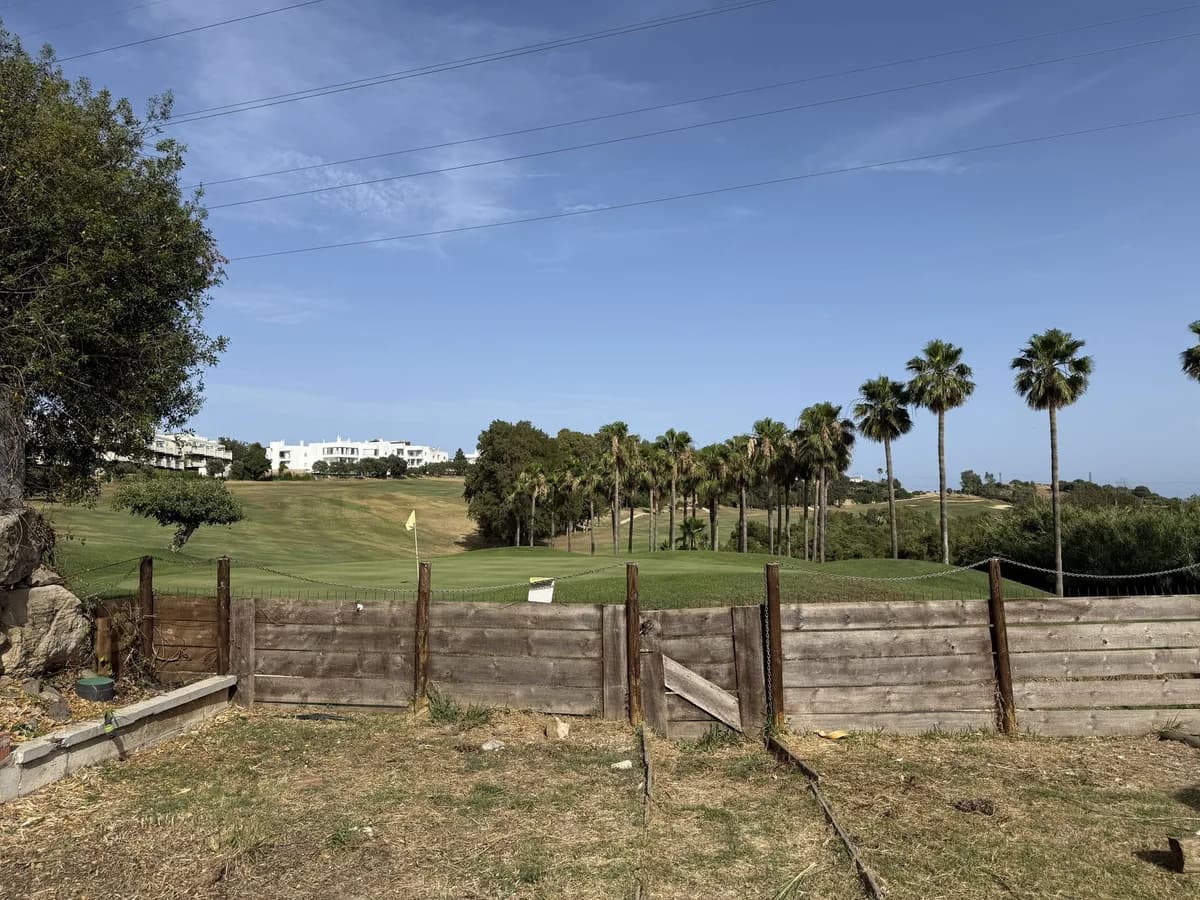 3 Bedroom Detached Villa for Sale in Estepona, Málaga - Image 4