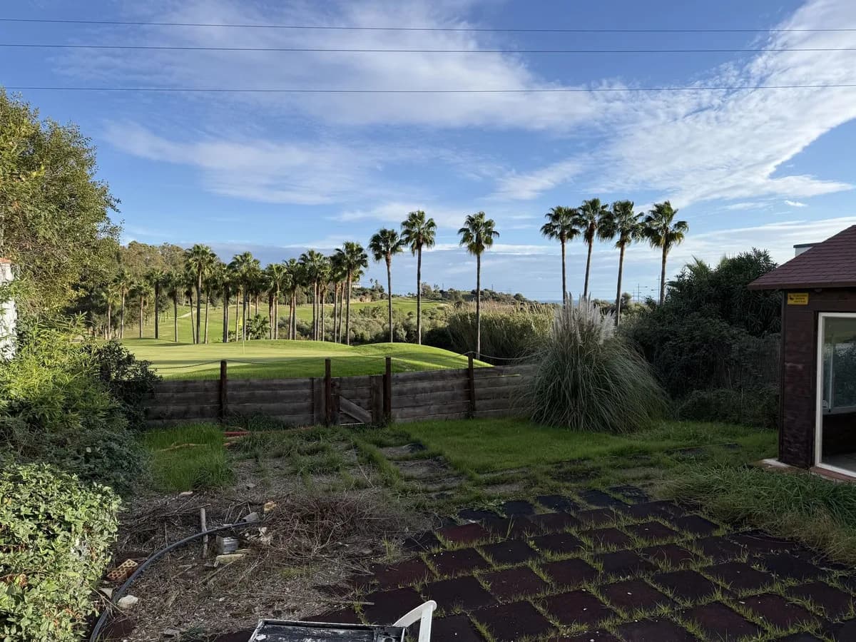 3 Bedroom Detached Villa for Sale in Estepona, Málaga - Image 9