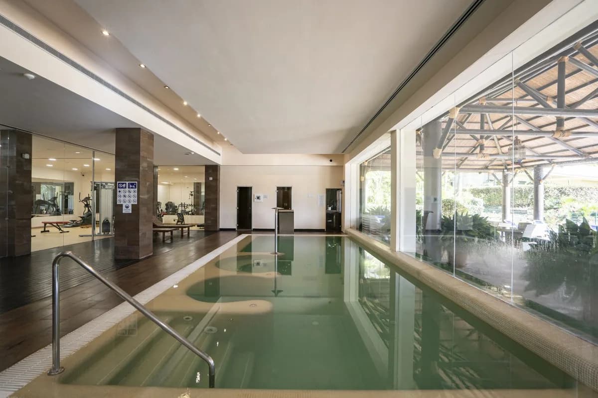 3 Bedroom Penthouse Duplex for Sale in Benahavís, Málaga - Image 9