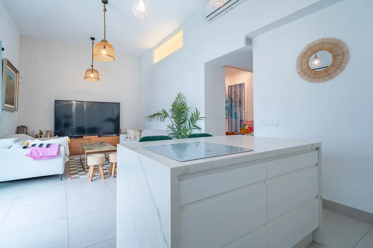 3 Bedroom Detached Villa for Sale in El Candado, Málaga - Image 5