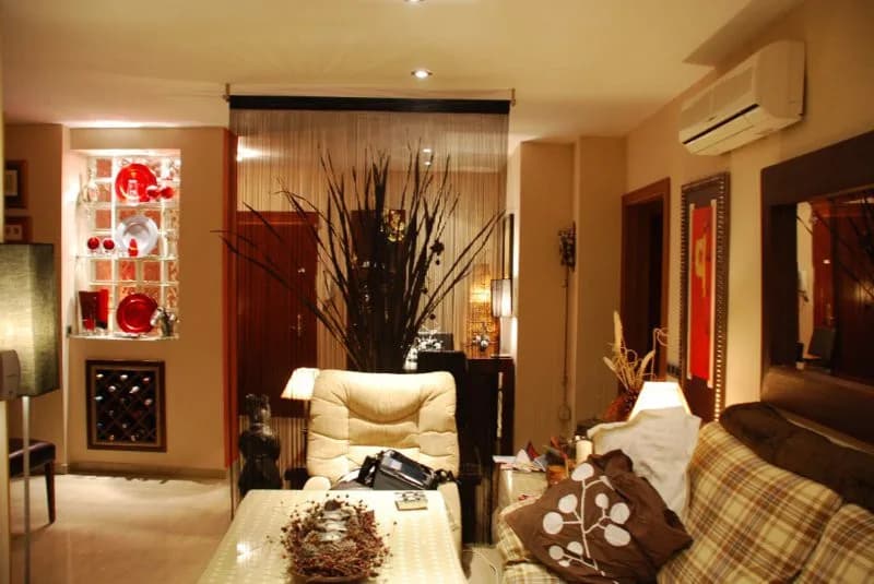 2 Bedroom Middle Floor Apartment for Sale in Estepona, Málaga - Image 2