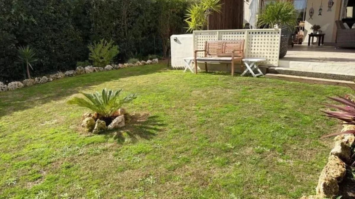 3 Bedroom Ground Floor Apartment for Sale in San Roque, Cádiz - Image 3