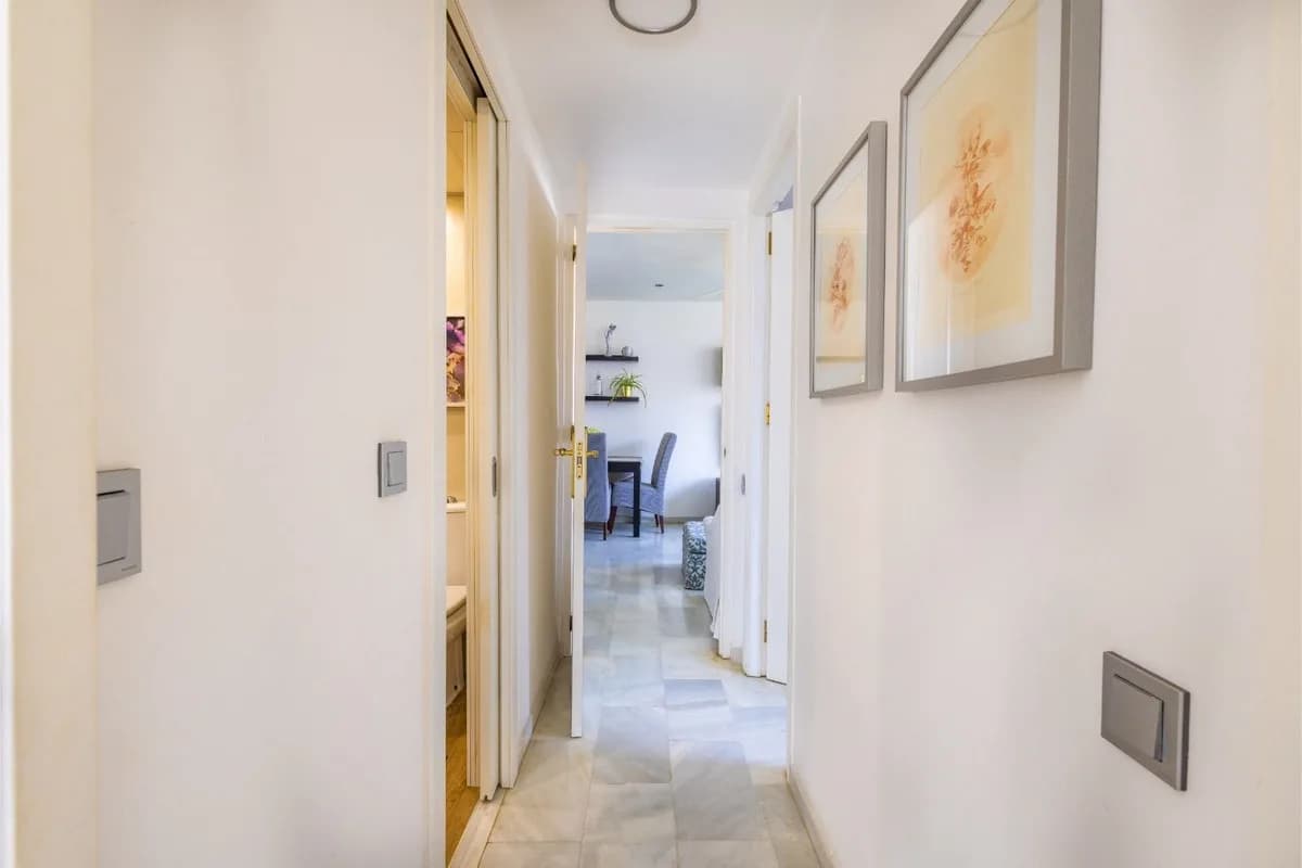 2 Bedroom Penthouse for Sale in Marbella, Málaga - Image 8