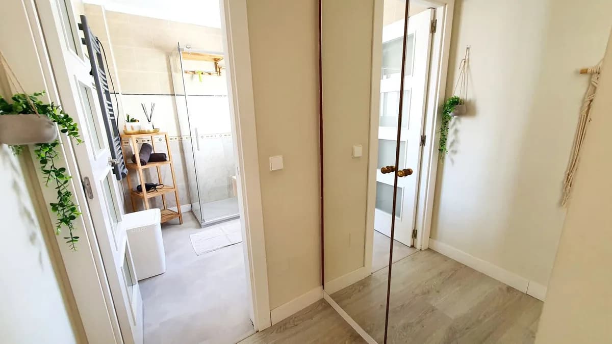 1 Bedroom Top Floor Apartment for Sale in Fuengirola, Málaga - Image 9
