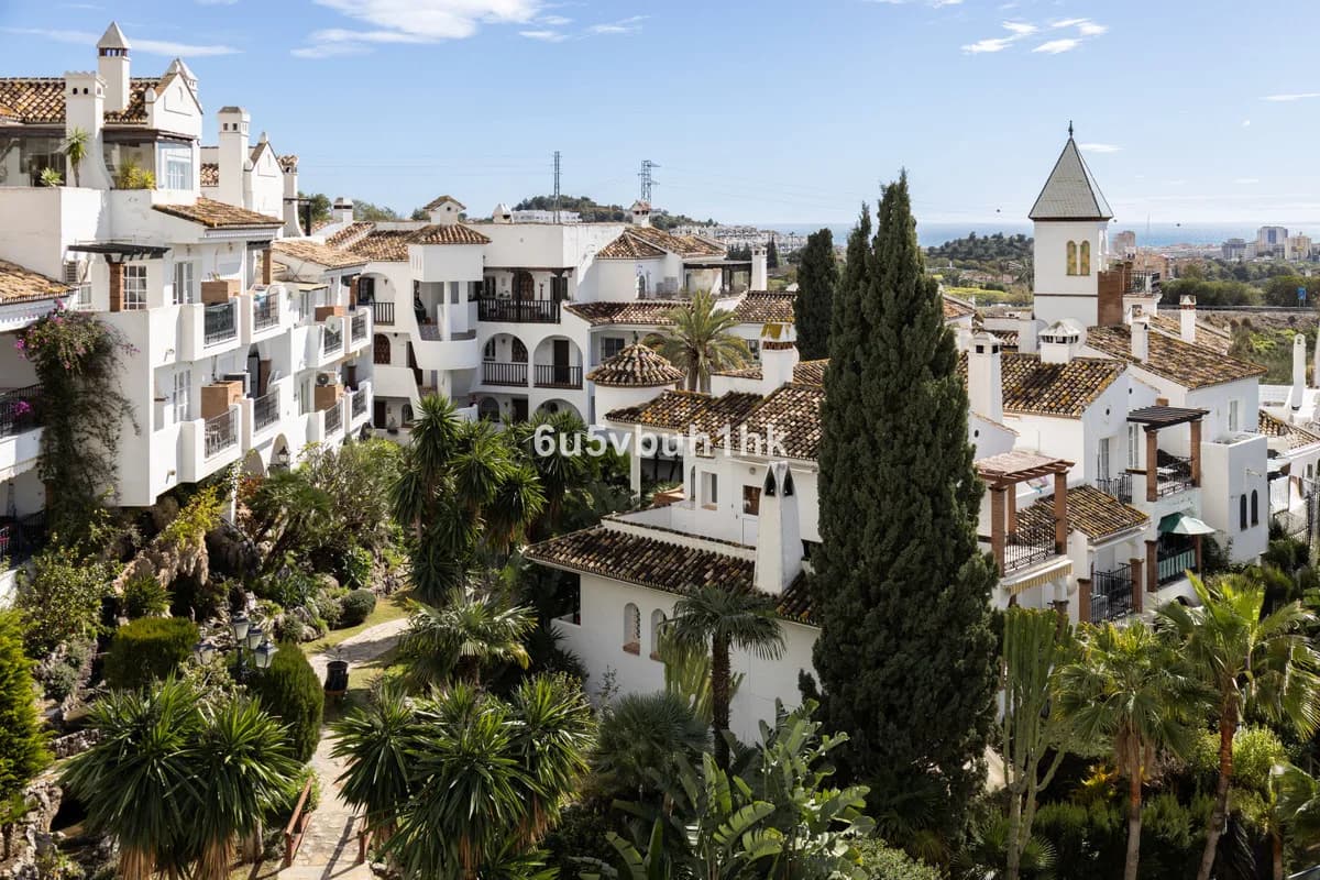 2 Bedroom Penthouse for Sale in Mijas, Málaga - Image 9