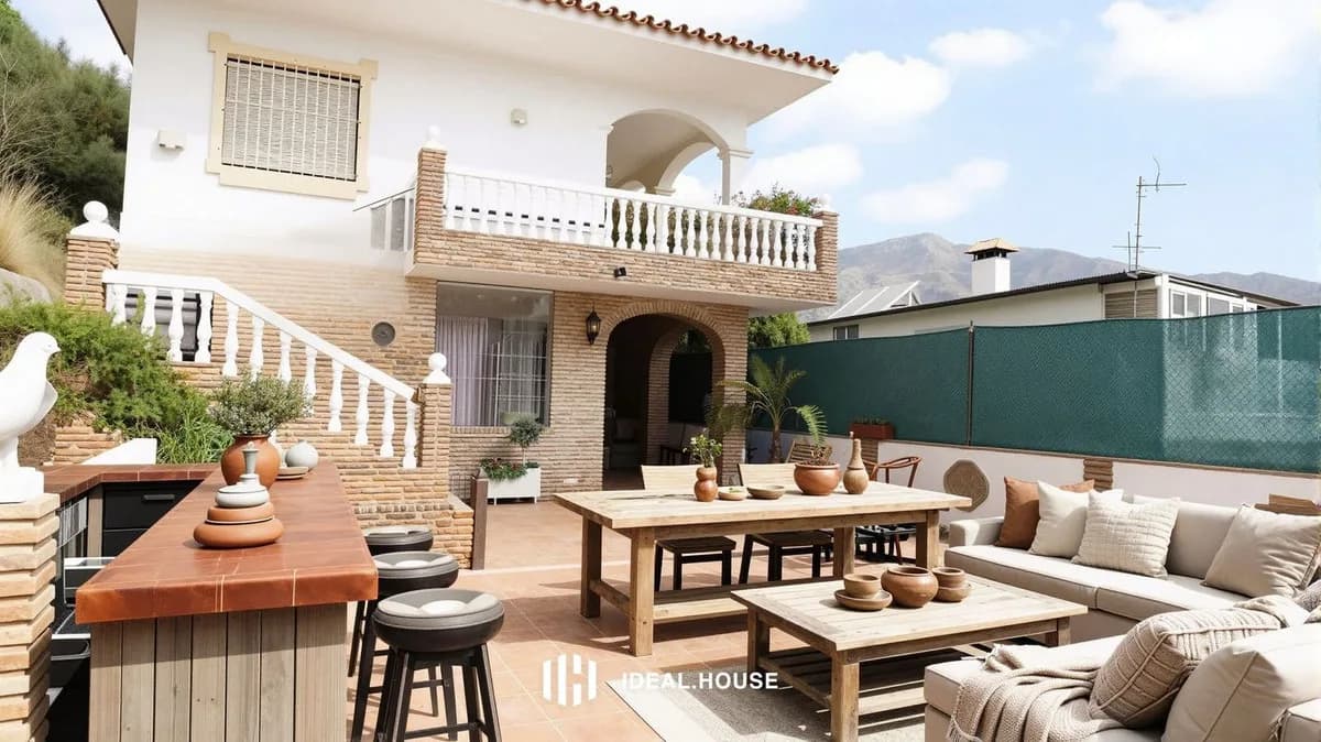 8 Bedroom Detached Villa for Sale in Campo Mijas, Málaga