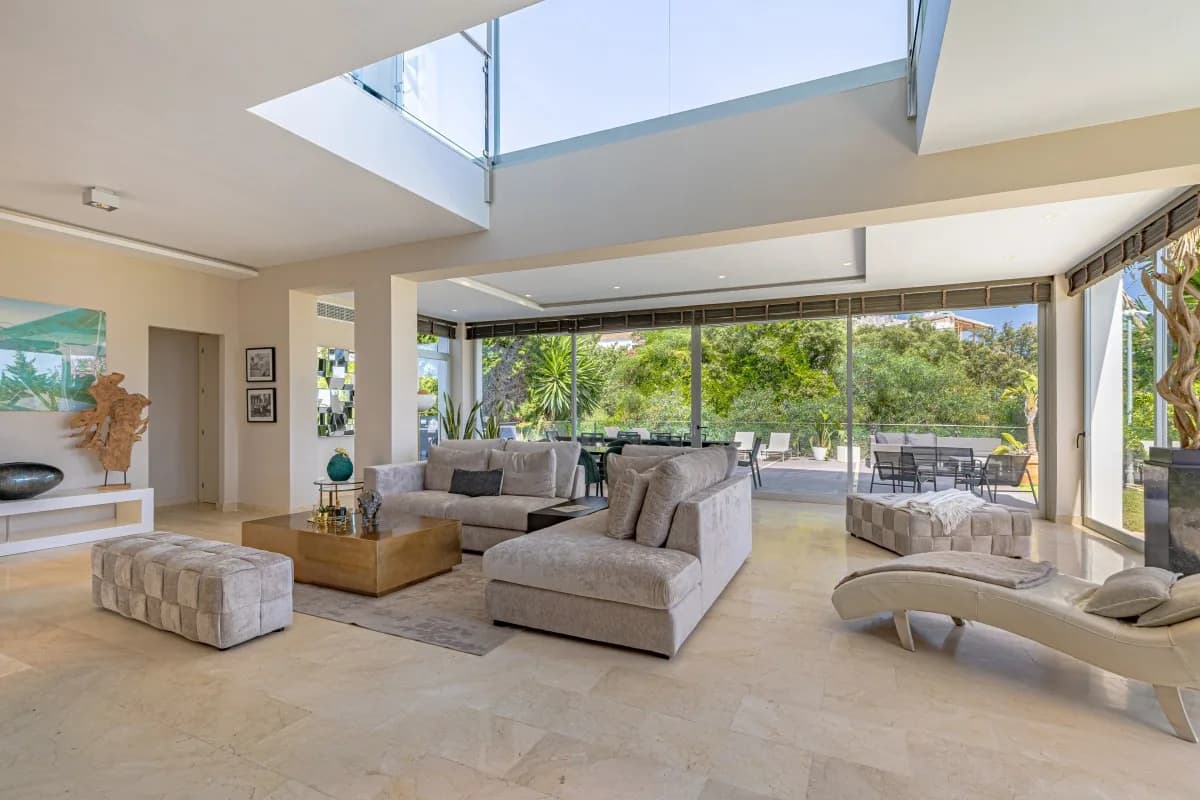 3 Bedroom Detached Villa for Sale in Marbella, Málaga - Image 6