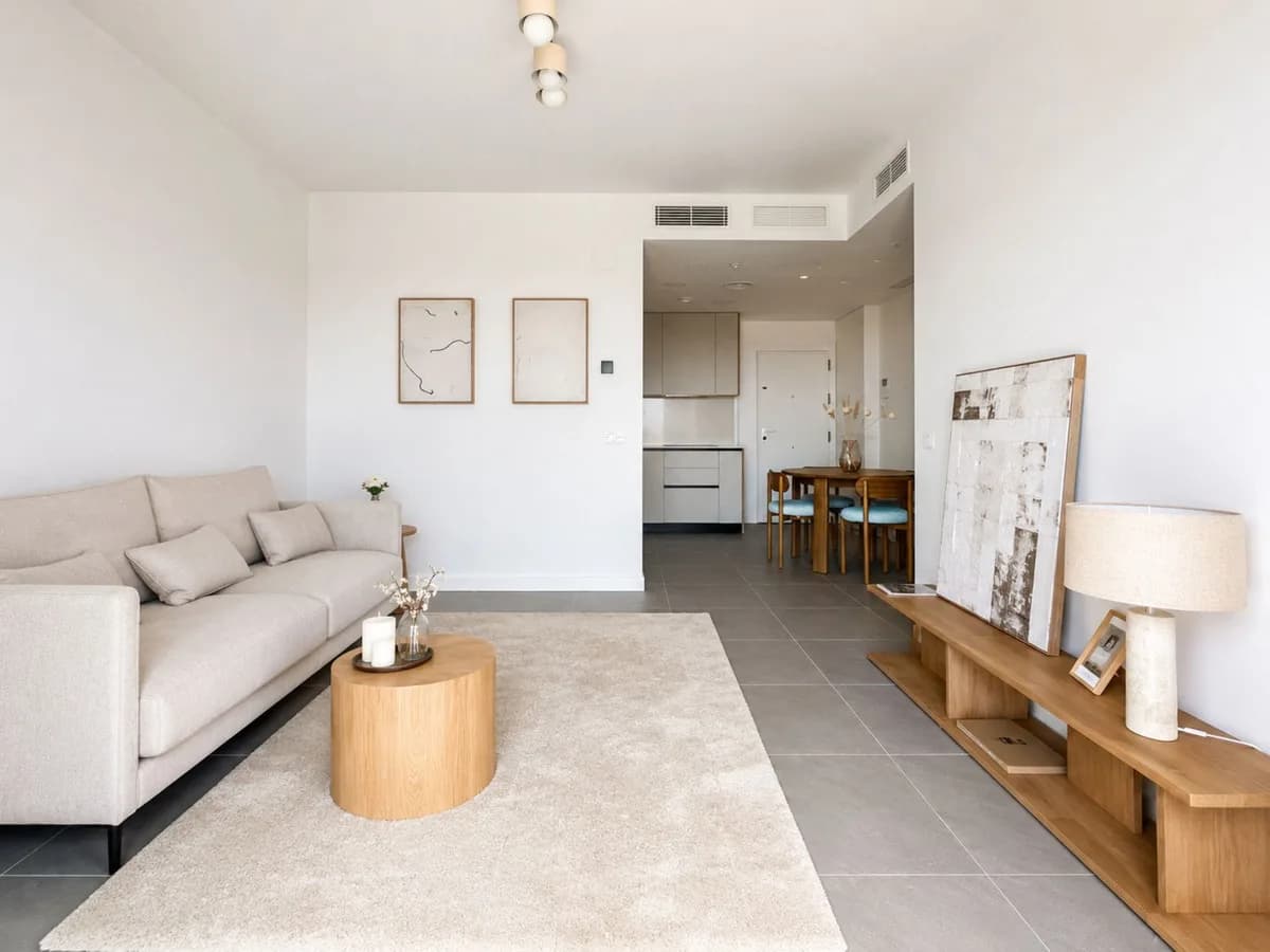 2 Bedroom Middle Floor Apartment for Sale in Mijas Costa, Málaga - Image 9
