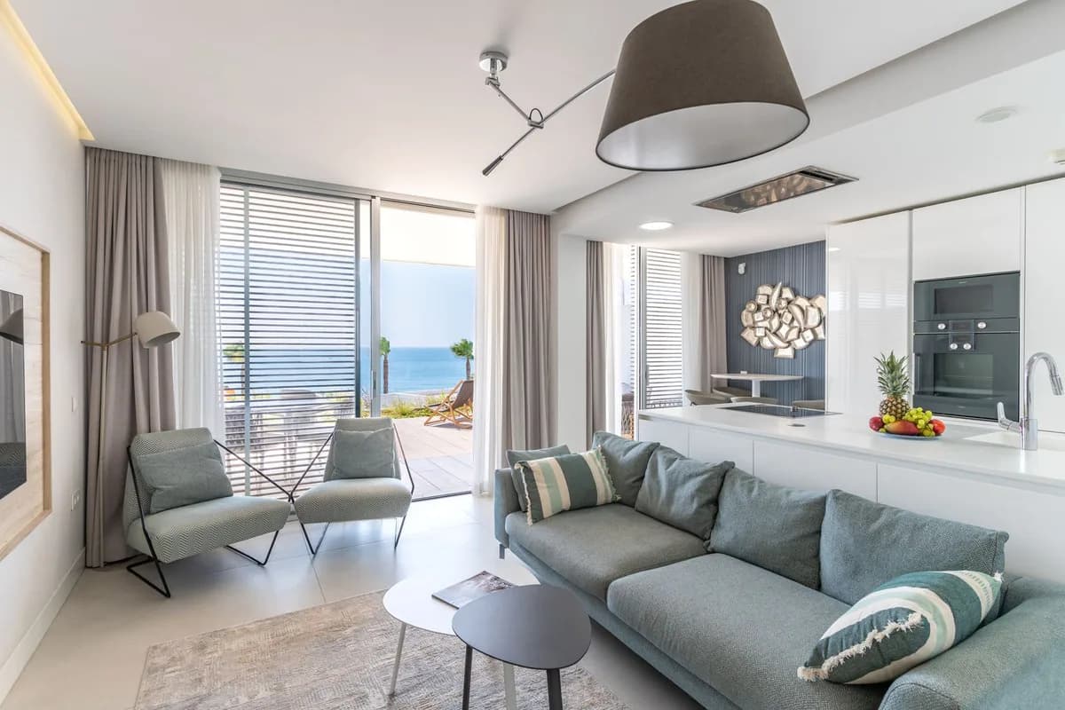 2 Bedroom Ground Floor Apartment for Sale in Estepona, Málaga - Image 8