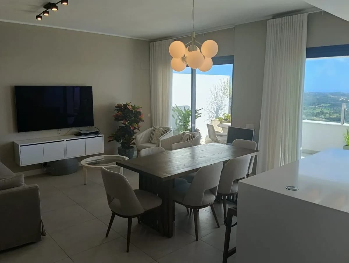 2 Bedroom Penthouse for Sale in La Cala de Mijas, Málaga - Image 5