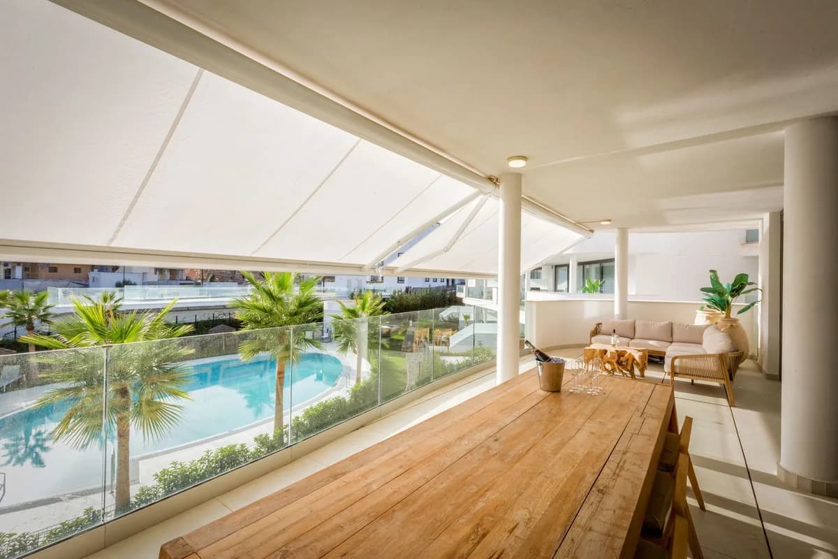 3 Bedroom Middle Floor Apartment for Sale in Fuengirola, Málaga