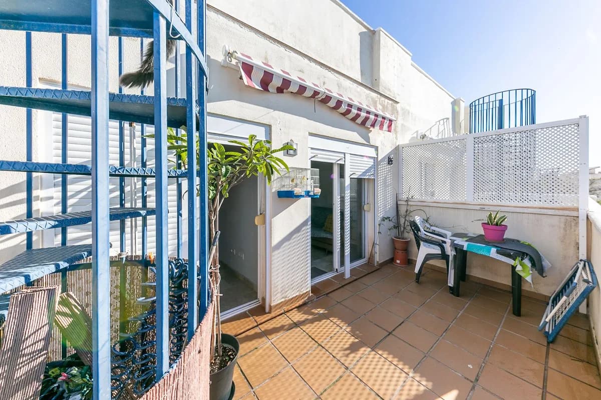 2 Bedroom Penthouse Duplex for Sale in Torrequebrada, Málaga - Image 8