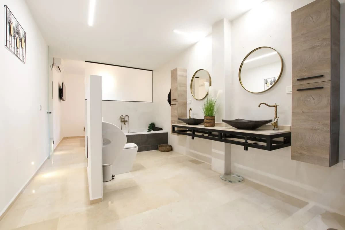 2 Bedroom Ground Floor Apartment for Sale in Riviera del Sol, Málaga - Image 3