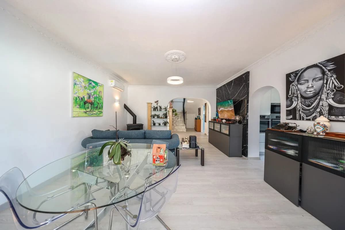 3 Bedroom Detached Villa for Sale in Coín, Málaga - Image 7