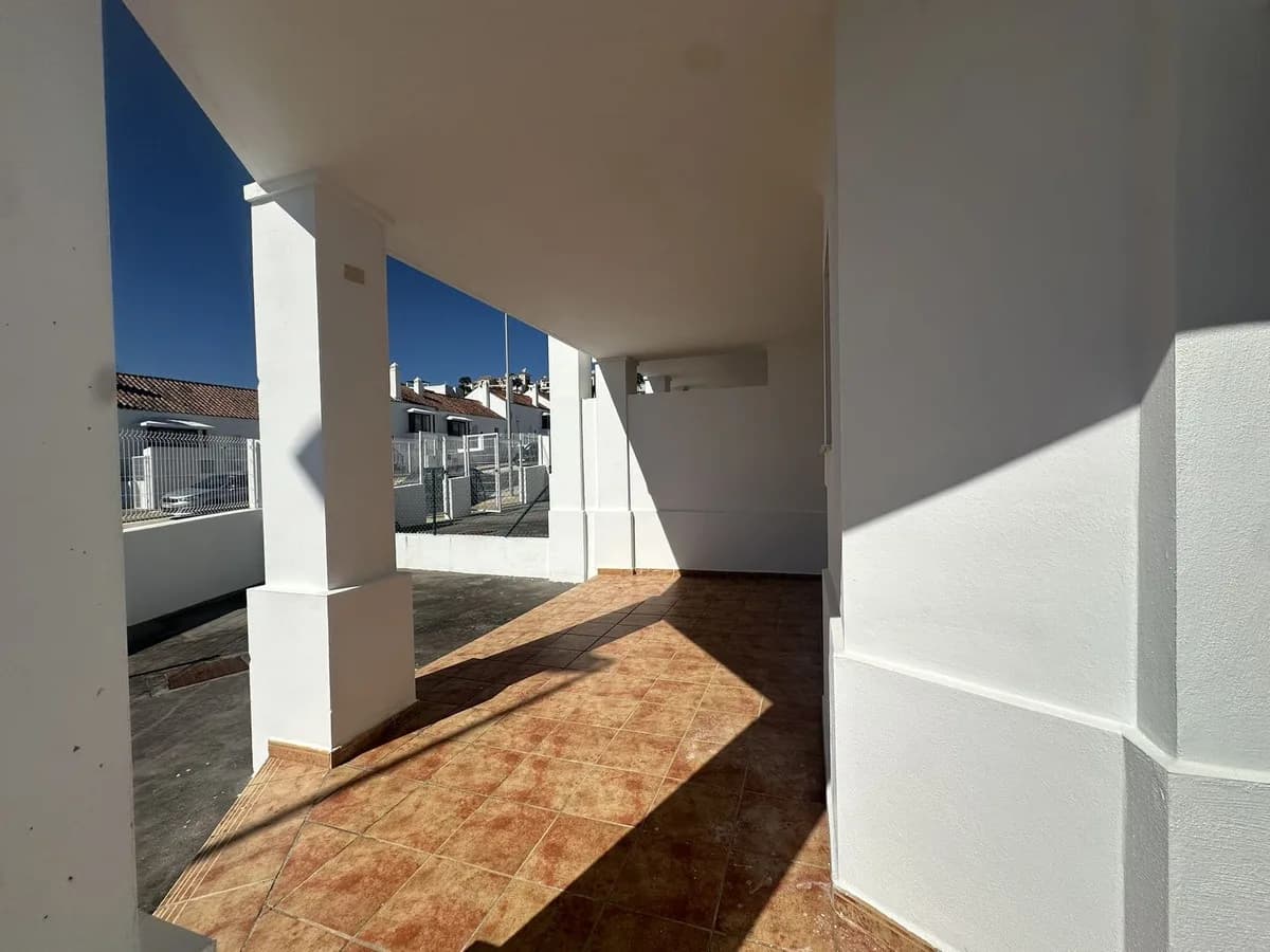 2 Bedroom Townhouse for Sale in Doña Julia, Málaga - Image 9