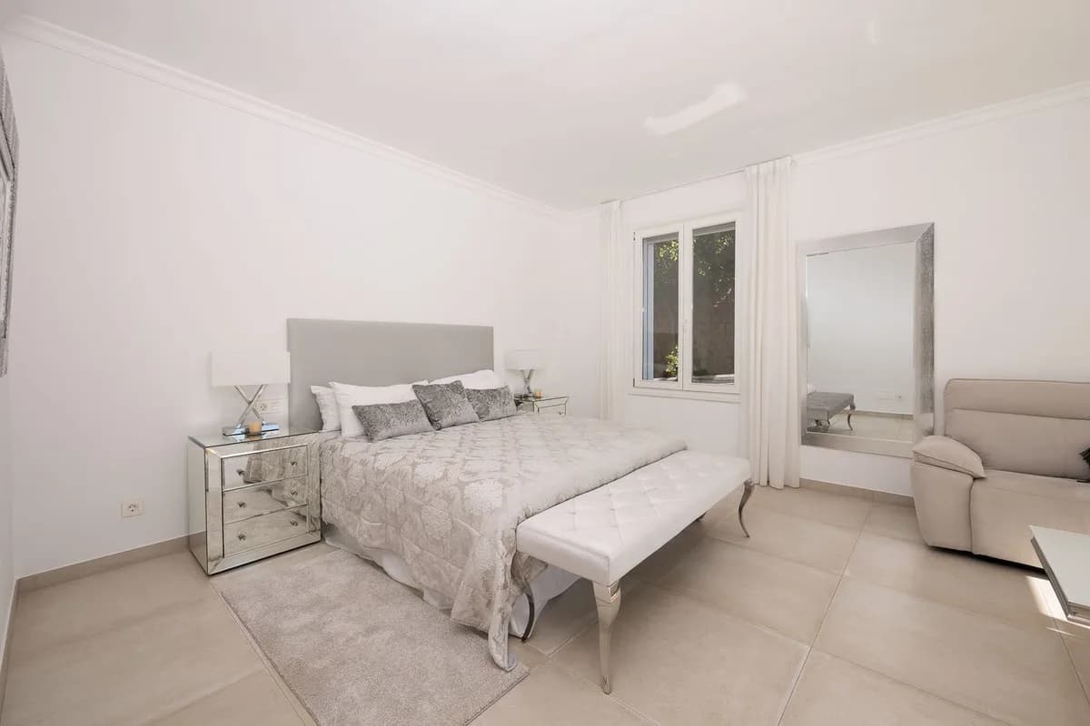 9 Bedroom Detached Villa for Sale in Hacienda Las Chapas, Málaga - Image 5