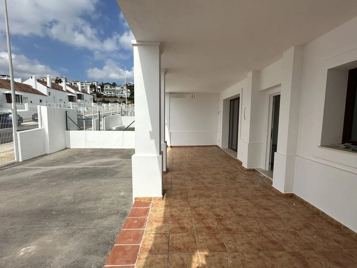 2 Bedroom Townhouse for Sale in Doña Julia, Málaga - Image 6