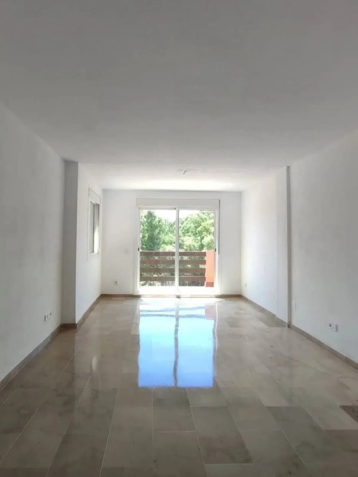 3 Bedroom Penthouse Duplex for Sale in Casares, Málaga - Image 4