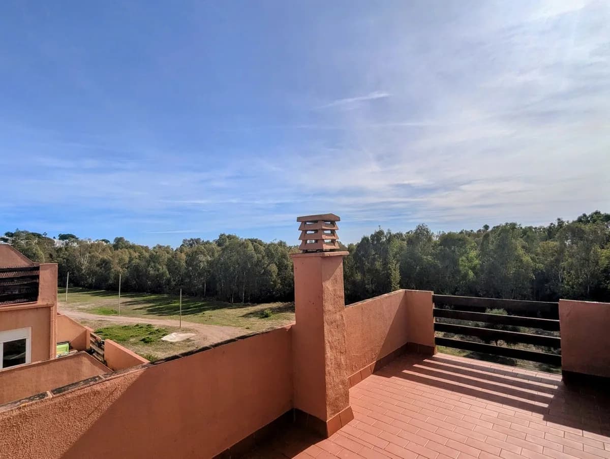 3 Bedroom Penthouse Duplex for Sale in Casares, Málaga - Image 9