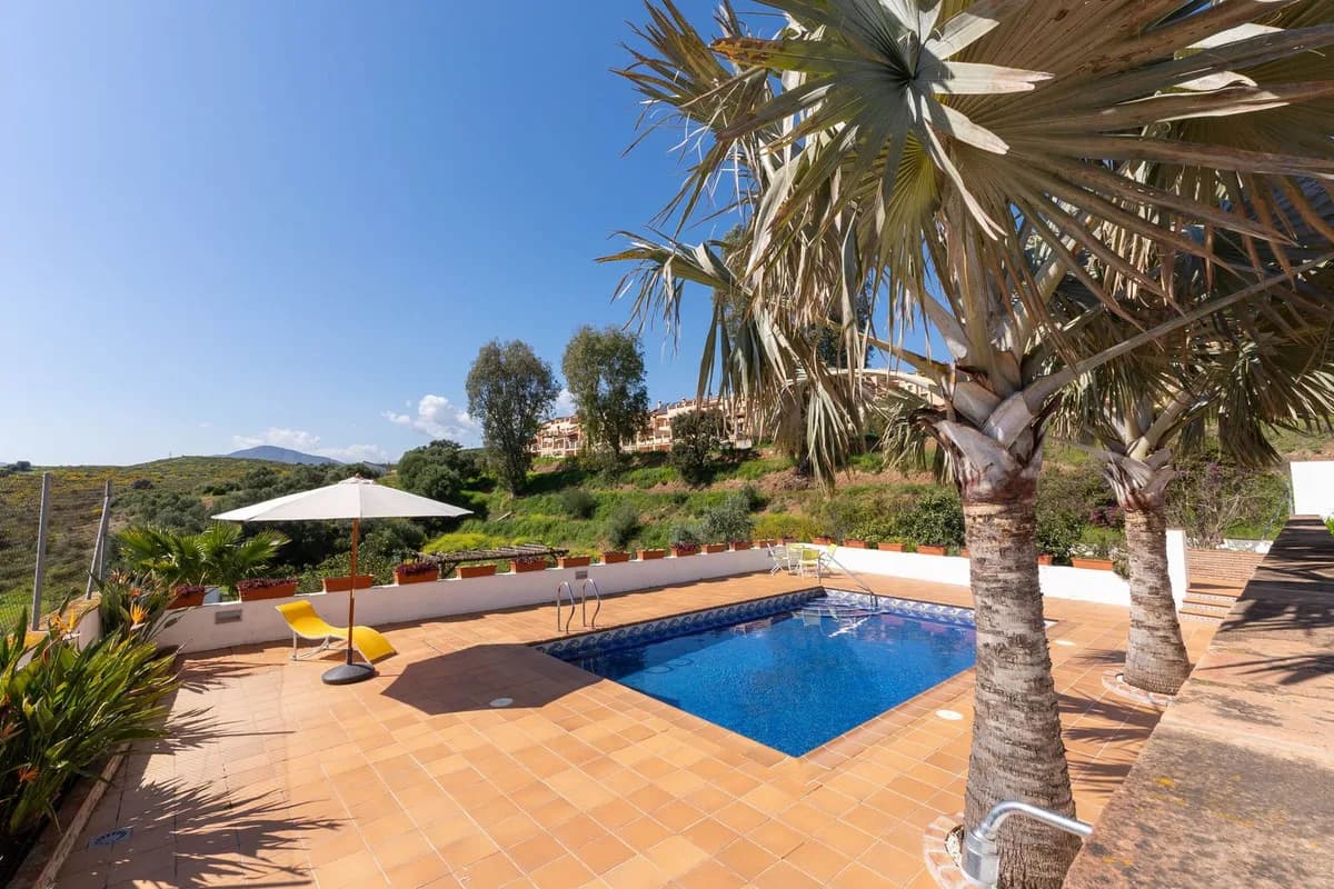 4 Bedroom Detached Villa for Sale in Mijas Golf, Málaga