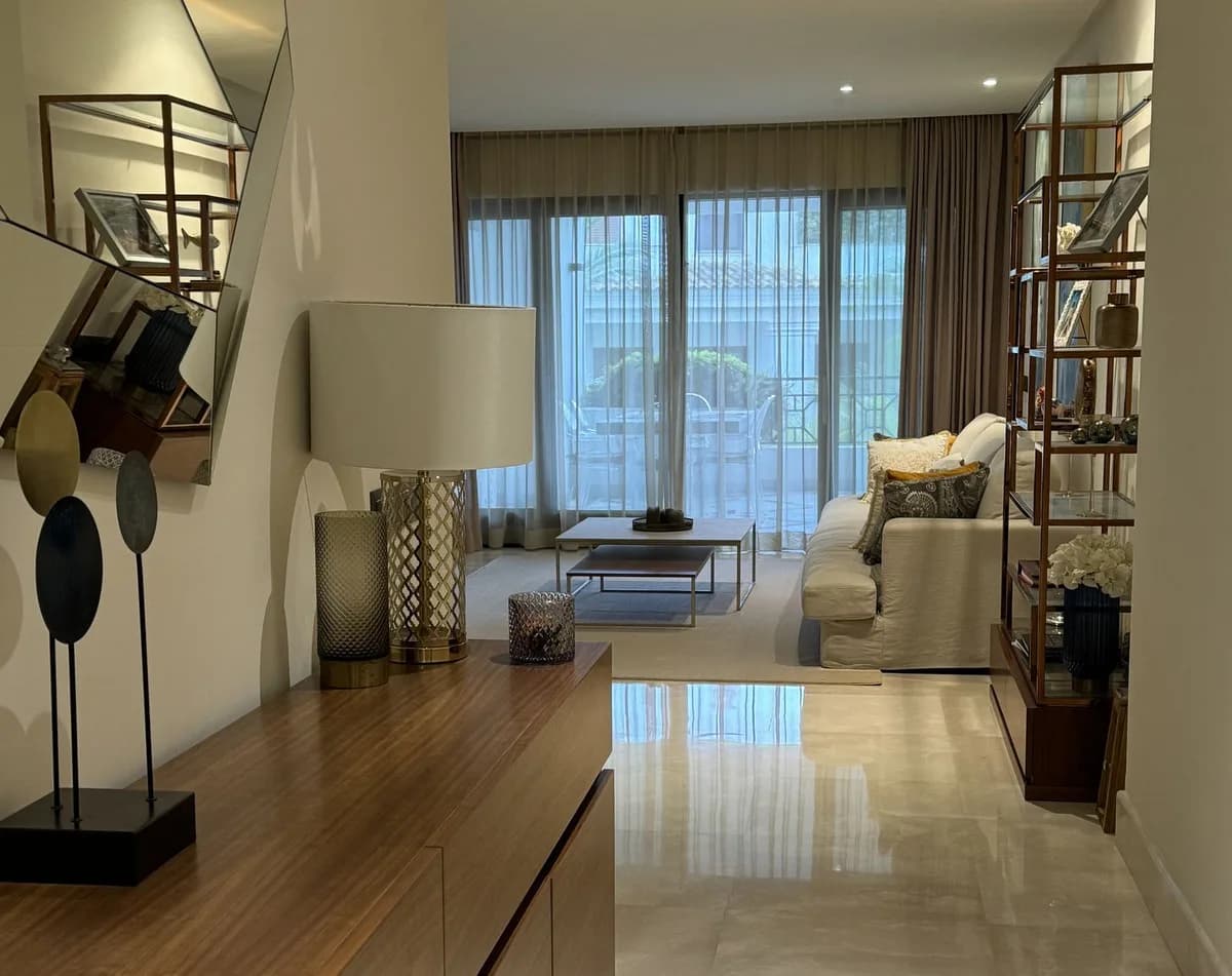 2 Bedroom Ground Floor Apartment for Sale in Estepona, Málaga - Image 8