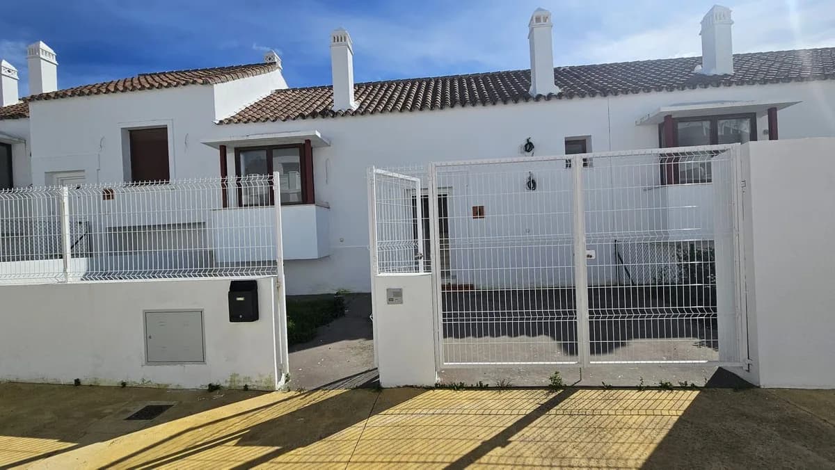 2 Bedroom Townhouse for Sale in Doña Julia, Málaga - Image 2