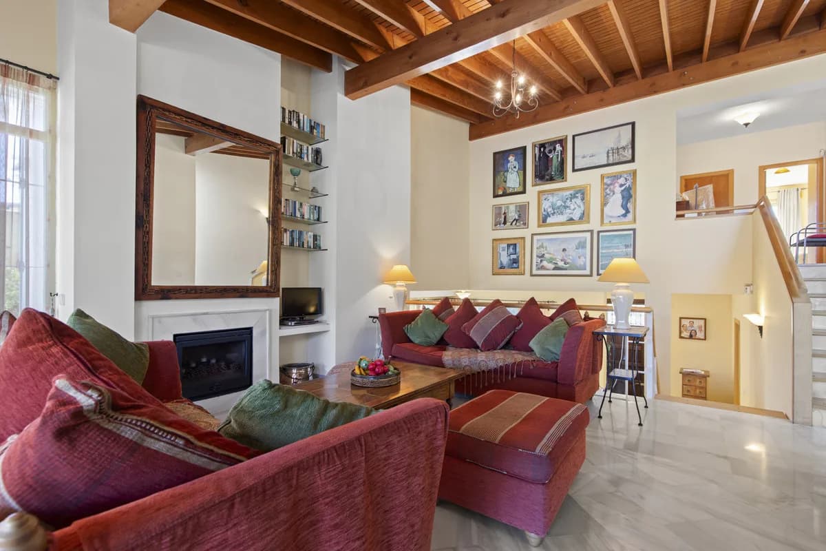 3 Bedroom Detached Villa for Sale in Benahavís, Málaga - Image 6