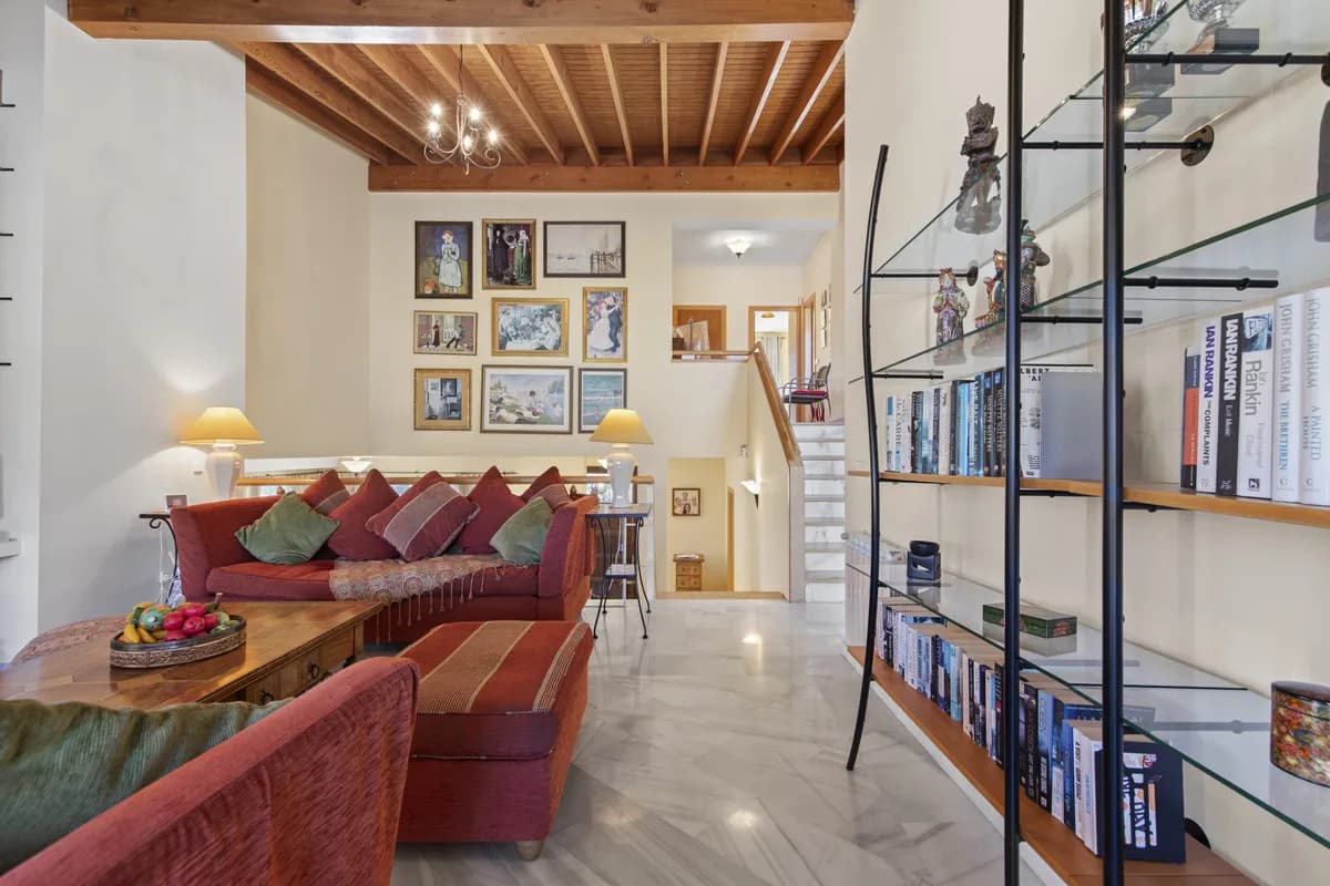 3 Bedroom Detached Villa for Sale in Benahavís, Málaga - Image 8