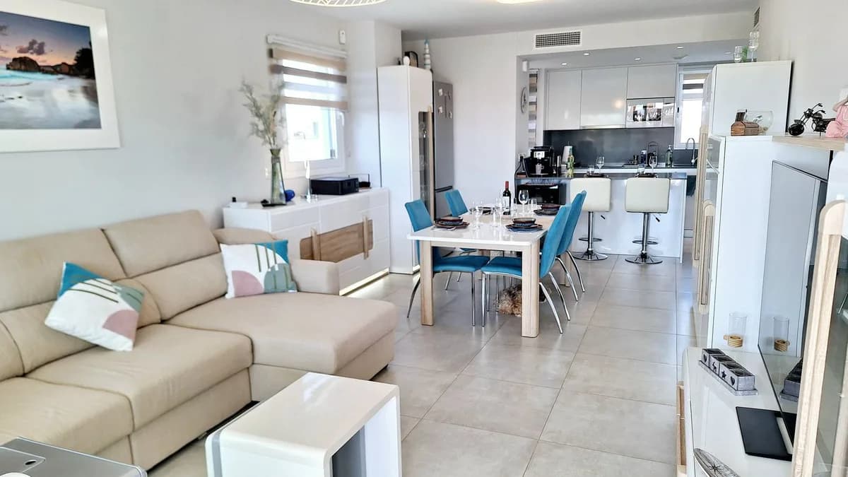 3 Bedroom Ground Floor Apartment for Sale in Casares Playa, Málaga - Image 8