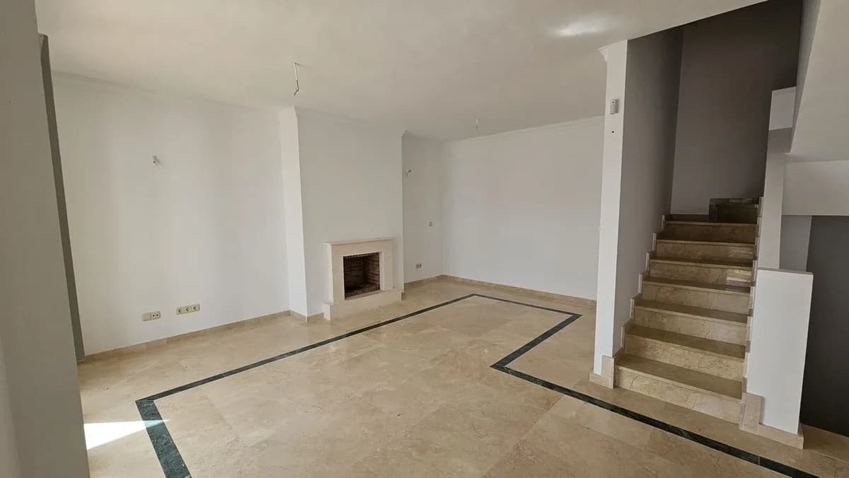 2 Bedroom Townhouse for Sale in Doña Julia, Málaga - Image 9