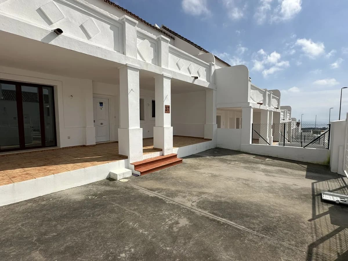 2 Bedroom Townhouse for Sale in Doña Julia, Málaga - Image 3